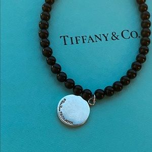 Tiffany & Co. Jewelry - Tiffany Black Onyx Loving Heart Bracelet Tiffany & Co. Jewelry - Tiffany Black Onyx Loving Heart Bracelet
